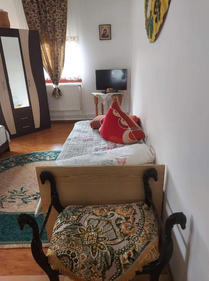 Апартаменти Casa Rodica Ватра-Дорней Екстер'єр фото